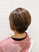 デフィ アオヤマ(defi AOYAMA) 艶ハイライトショート