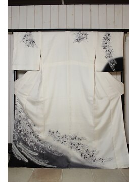 ケイティ(Keity) 白着物-5 ¥33200~(着付料込み)