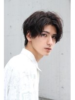 ネイビー(NAVY)&nbsp;韓流 ニュアンスカールパーマ 無造作 センターパート