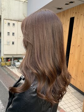 ブゾン(buZon) 【buZonブゾン】艶感ベージュカラー