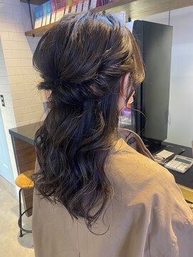 シーン 池袋(scene.) scene.【シーン】【池袋 西口徒歩3分】結婚式ハーフアップ