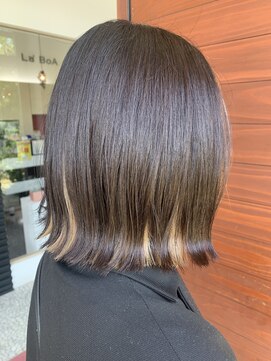 ラボア(La'BOA) 切りっぱなしボブ