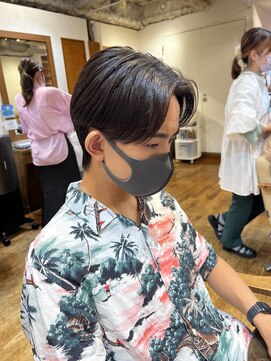 エクリ 麻布十番(equri) ニュアンスセンターパートウルフ