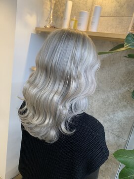 ポート バイ プライマル(port by primal) デザインカラー/シルキーベージュ[千葉/千葉駅]