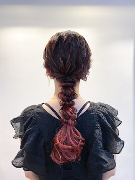 ルーウィン(LE WIN) ふわふわ編み下ろしスタイル