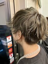 アンバー(amber) 外はねメンズカット