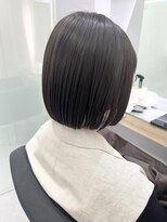 クシュ 本川越店(kusyu...)&nbsp;イメチェンホワイトブロンド外ハネボブ美髪ワイドバング韓国黒髪