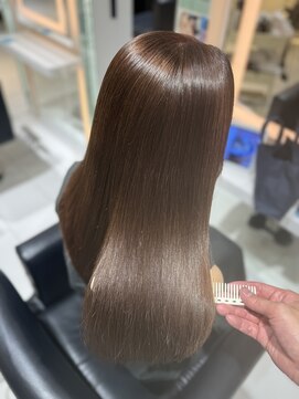 エアー 大阪(AIR) [AIR大阪] 山内 理  明るい白髪染め