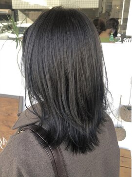 アニー 松戸(ANNI) ホワイトグレージュ/ミニウルフ/デジタルパーマ/チェリーブラウ