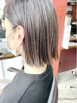 ルーファス 恵比寿 渋谷(Ruufus) 大人可愛い切りっぱなしボブ【Ruufus恵比寿渋谷】3157ｂ