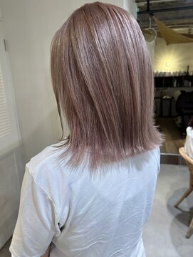 ココルアナ(coco luana) ピンクベージュ/ハイトーン/ダブルカラー/ケアブリーチ