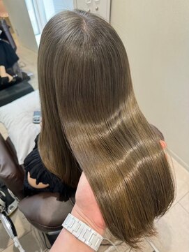 ロウ ジャム 銀座(ROW JAM) 大人かわいいエギョモリミルクティーブラウン ひし形シルエット