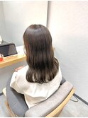 透明感グレージュカラー