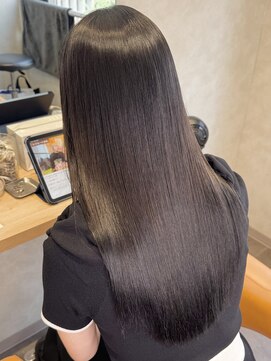 ルシティ(Le City) gray Black 【ダブルカラー/ブリーチ/髪質改善】