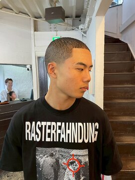 ビーバイエイトジェンツ(Bee by EIGHT GENTS) 南堀江駅/MEN'S/メンズカット/メンズパーマ/フェードカット