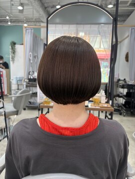 サンクチュアリ ウィズエデン 京橋店(Sanctuary with eden) 丸みショート