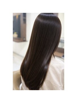 ミスグランディーヴィラス(Miss Grandee VILLAS) ツヤ髪ロングストレート髪質改善縮毛矯正
