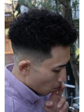 リル 阪神尼崎(LiL') スキンフェード×パーマ