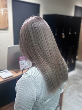 エイト 難波店(EIGHT namba) ミルクティーベージュ