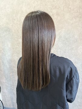 デルネ(dellne) アッシュベージュ