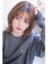 ケイト(kate)&nbsp;kate大宮　ラベンダーベージュ×くびれ外ハネミディ