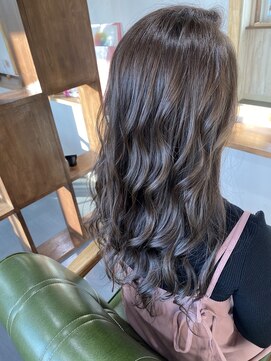 シュクルヘアー(Sucre Hair) 赤みを抑えたカラー*グレージュ