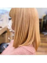 アローズソワン(HELLO'S SOIN)&nbsp;クリアで作る透明感たっぷりのハイトーンボブ