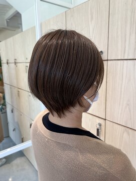 アドラーブル 万代店 (adorable) 【大人かわいい】【ショートボブ】20代30代40代