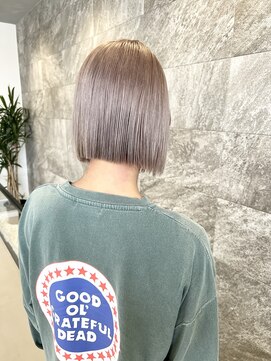 ノア(NOAH) ミルクグレージュ×ぷつっとボブ