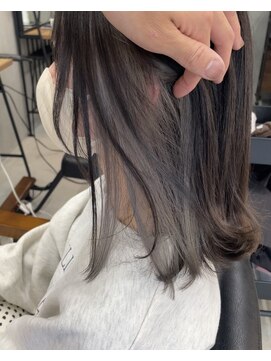 イキプラスディードットログ 大和八木駅前店(ikii+D.Log) インナーカラー/フェイスフレーミング/イヤリングカラー