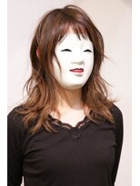 コマ(coma)&nbsp;【coma中野】ベージュラフレイヤーカットミディ無造作カール