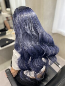 アルマバイロサ(ALMA by ROSA) 韓国風ブルー×ROSAエクステ/担当:【ギャル仙人】RENTA