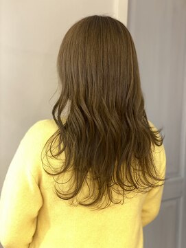 ヘアオーブロジック(HAIR orb LOGIC) 明るめアッシュ　レイヤーロング