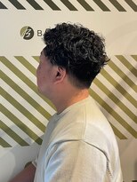 バーバーバー アカバネ(BARBER-BAR AKABANE)&nbsp;気になるボリュームにアップスタイルとパーマ #2