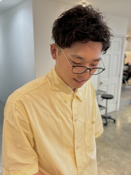 ヘアーブレイス(hair brace) アップバング×ニュアンスパーマ