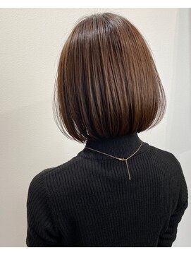 アドラーブル ココロ 新潟(adorable CoCoLo) 大人美人イメチェン大人丸みボブこなれヘアチェリーブラウン