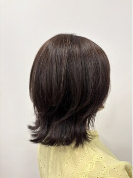 エムタニグチイプセ(M.TANIGUCHI ipse) ミディアムくびれレイヤー