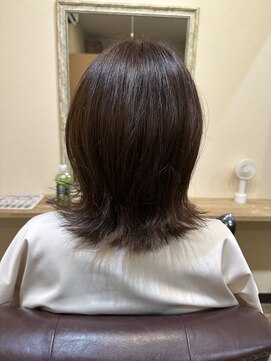 レイール(reir) 外ハネくびれボブ