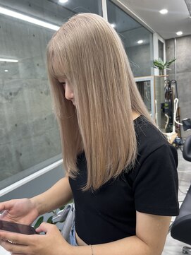 ウェーリング(Welring) ホワイトベージュ デザインカラー フェイスフレーミング