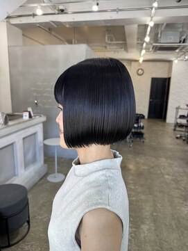 ヘアーワークスヴィクサス 諫早店(HAIR WORKS VIXUS) イルミナカラーで作る透明感カラー