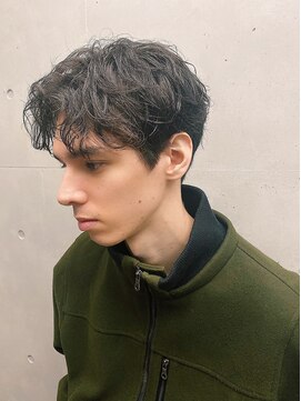 アリスバイアフロート 自由が丘(ALICe by AFLOAT) くせ毛風ニュアンスパーマ前下がりセンターパート