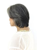 クオリス 上板橋店(QUALIS) 40代50代★ レイヤーカットグレイヘアひし形くびれ