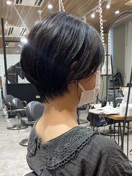 アットラップレーヴ(attrape-reve) 【attrape-reve】スタイリング簡単♪小顔見せ☆丸みショート