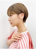 透明感ベージュカラー×束感ショート×小顔矯正立体カット