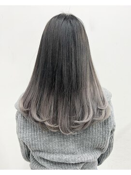 アライブ キチジョウジ(ALIVE Kichijoji) 【ALIVE吉祥寺】シルバーグレージュグラデーションカラー