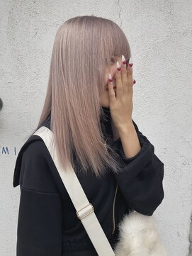 シェミール(CHEMIR) ホワイトベージュ×ハイトーンカラー×ケアブリーチ【四日市】