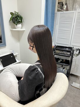 リック(lic) 【吉祥寺lic/近藤】鏡面の様な艶髪、髪質改善縮毛矯正