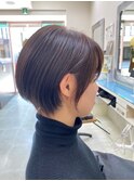 耳掛けショートスタイル
