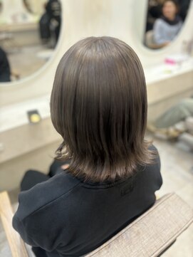 ラビス クローバー(Lovis clover) 魅力倍増カール セミディ シアーカラー