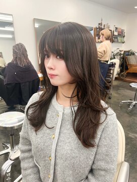 ポール(pole) 札幌レイヤー　白髪ぼかしイルミナカラー